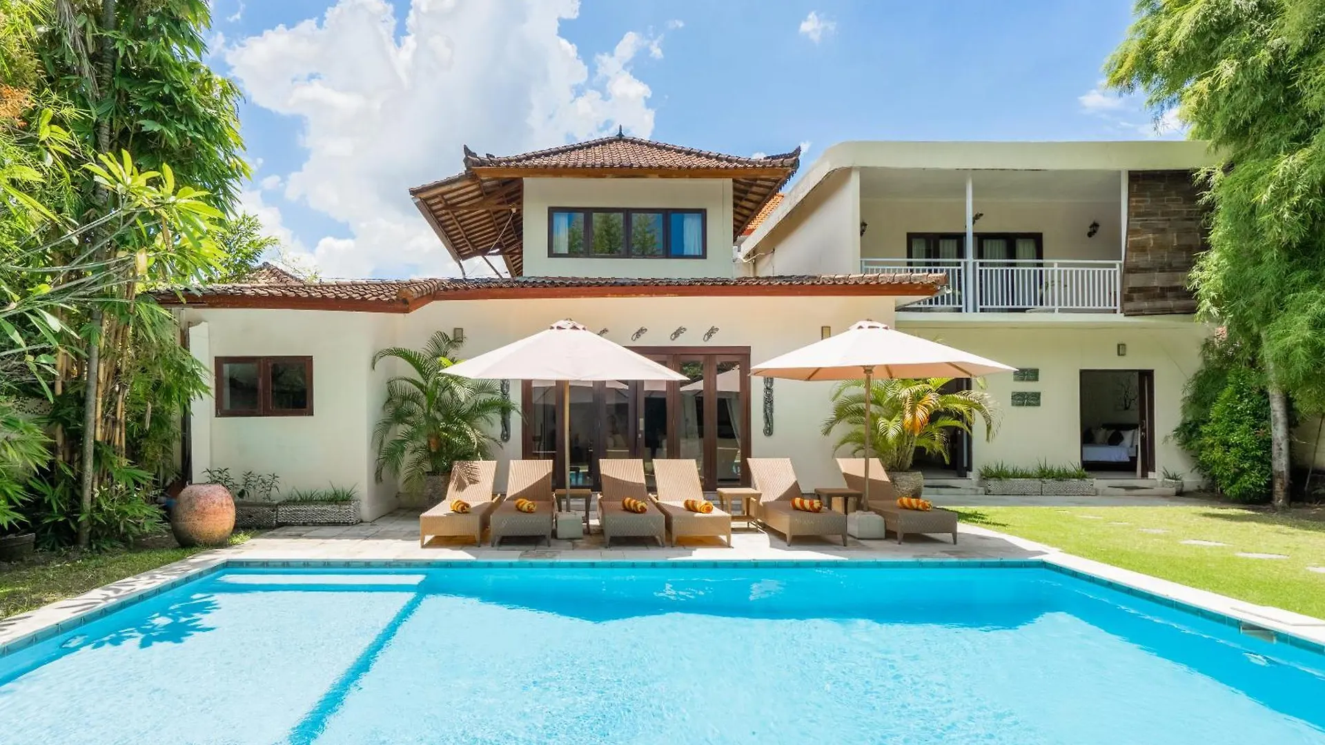 Villa Vista 2 Seminyak